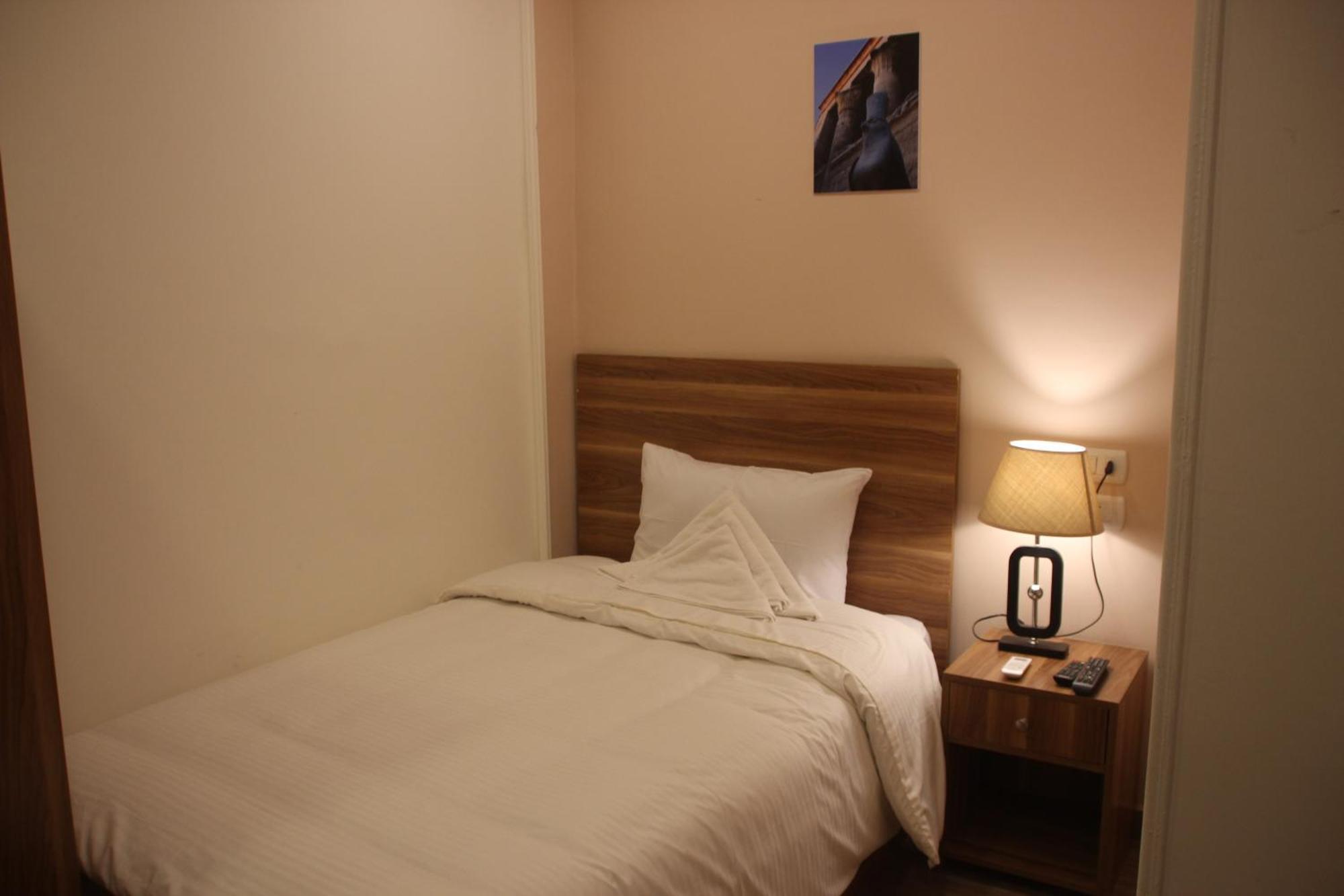 Farida Pyramids Boutique Hotel Kafret el-Gabal Екстериор снимка