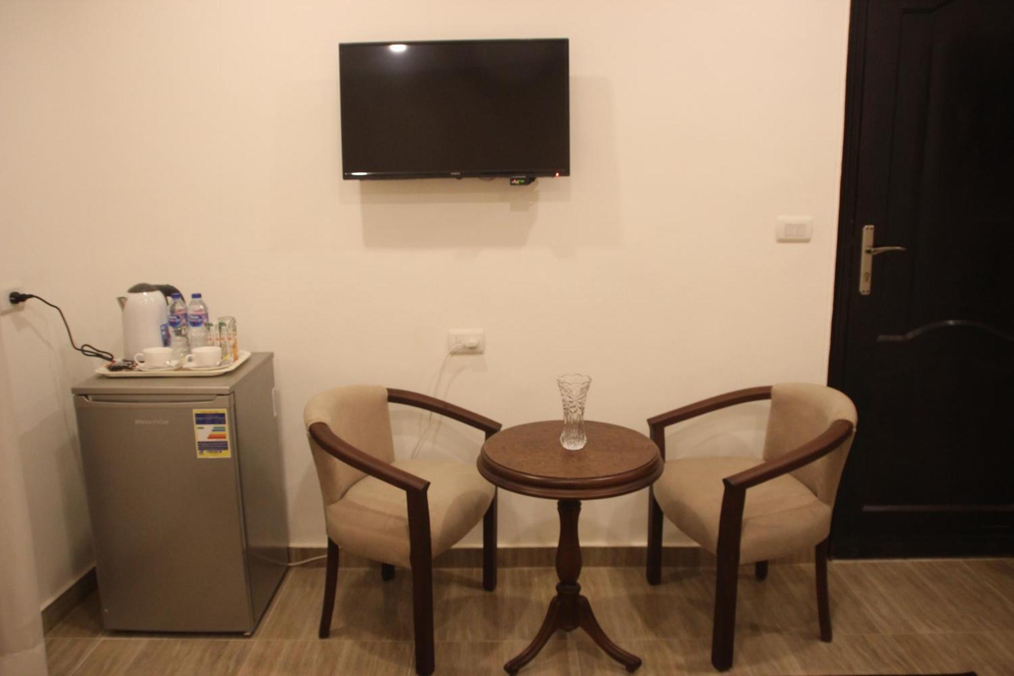 Farida Pyramids Boutique Hotel Kafret el-Gabal Екстериор снимка