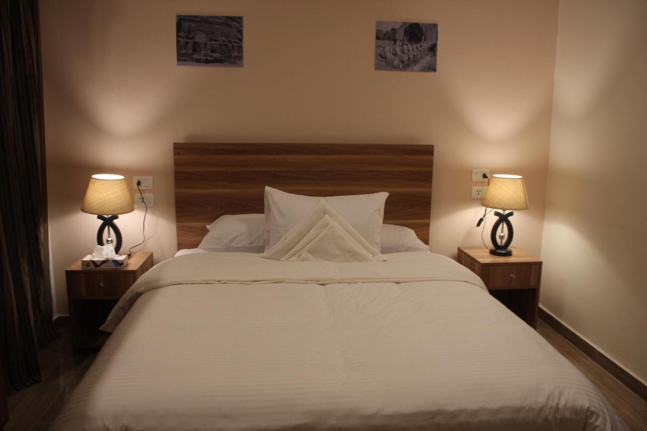 Farida Pyramids Boutique Hotel Kafret el-Gabal Екстериор снимка